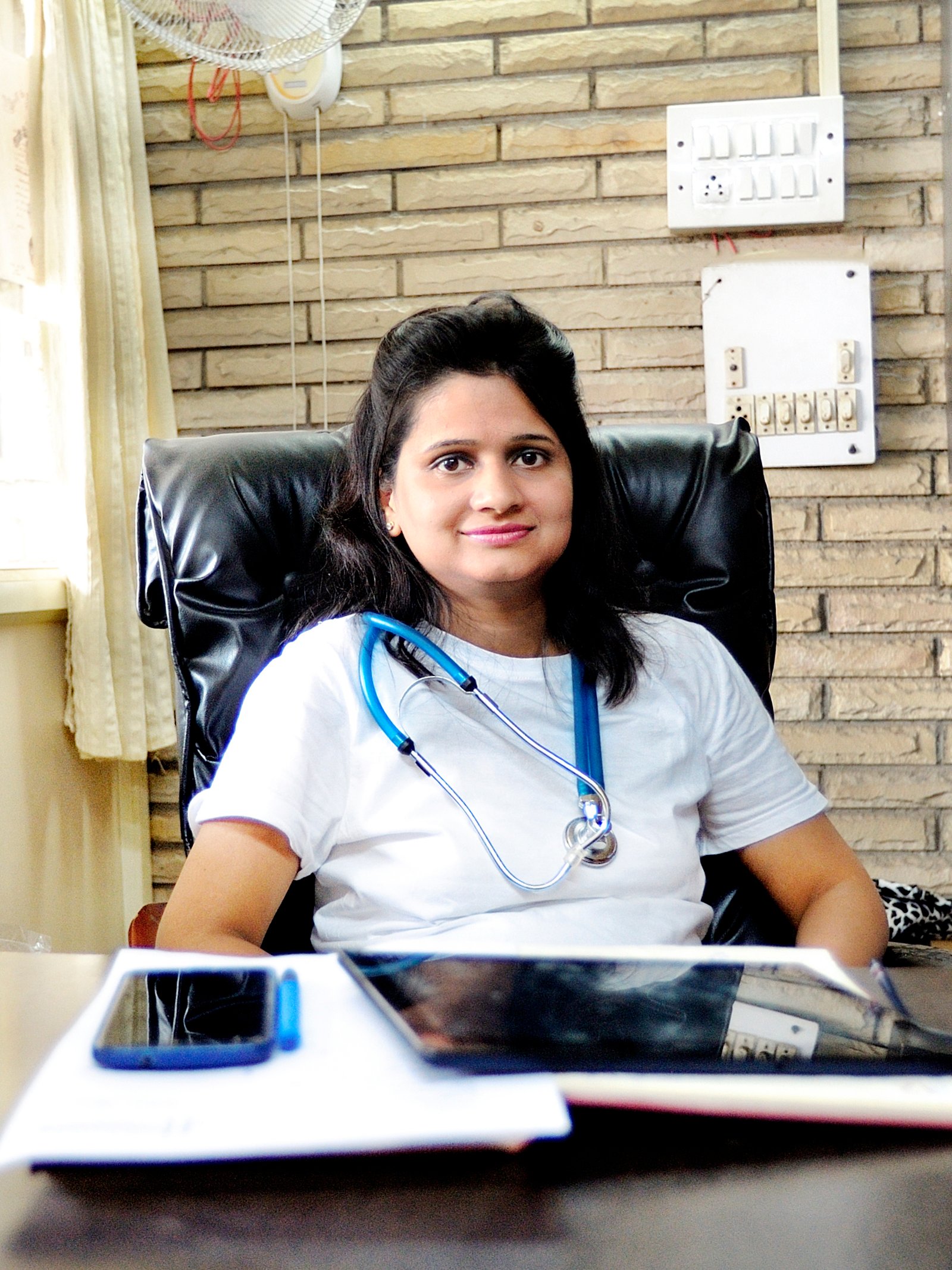 Dr. Chhavi Bansal — HomeoSure Homeopathy Clinic Delhi